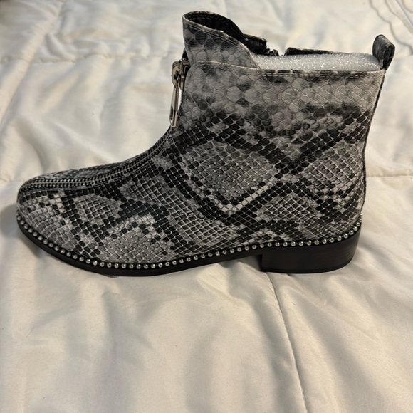 Snake Chelsea Boot. - Picture 1 of 5